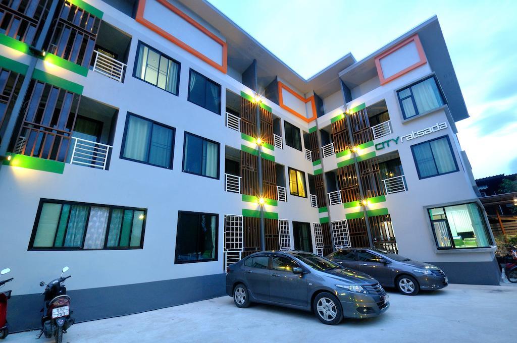 City Ratsada Lampang Exterior foto
